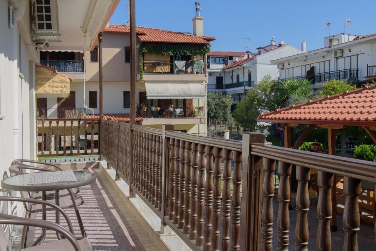 Villa Ourania Ierissos Exterior photo